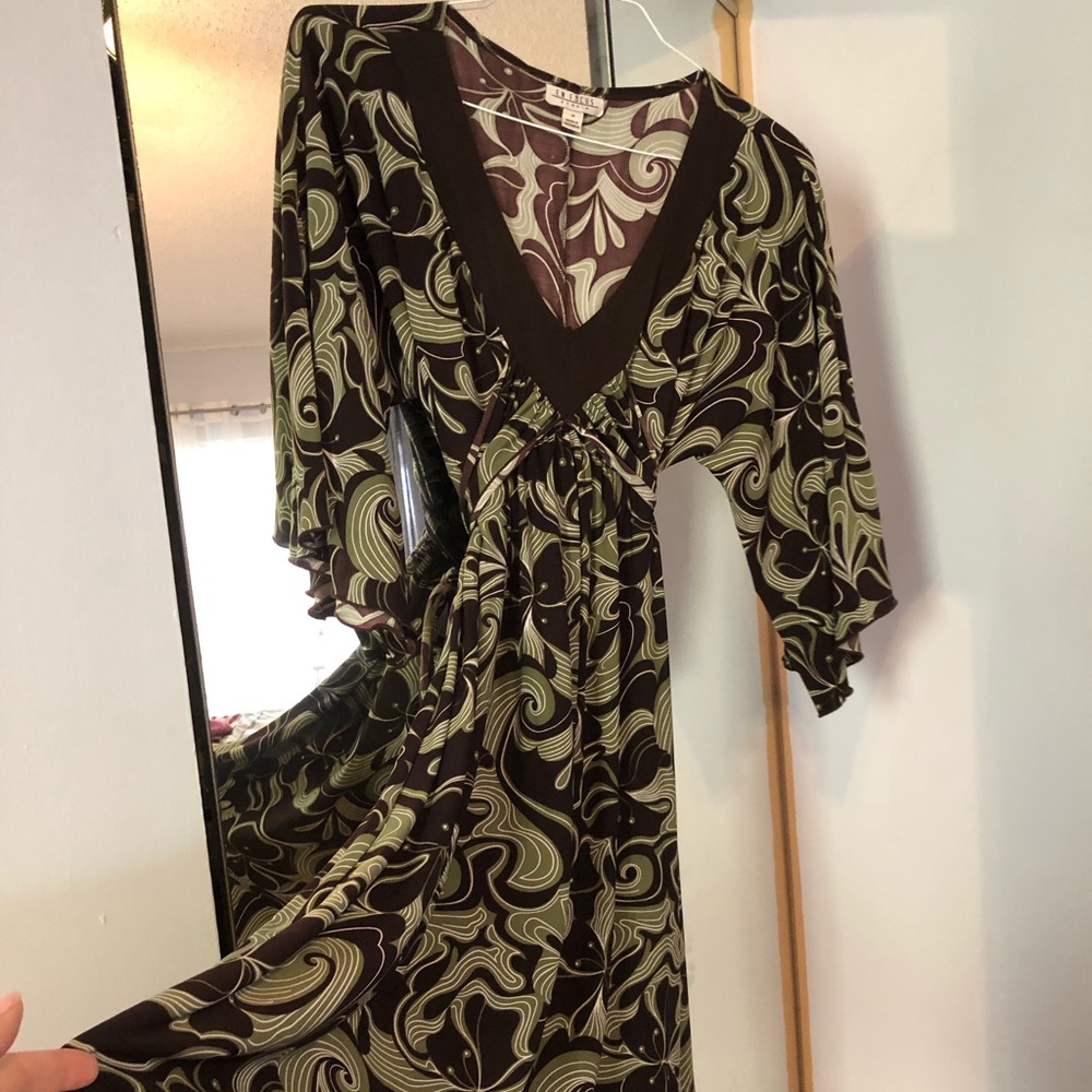 Deep V- neck short Maxi Dress dressy/formal